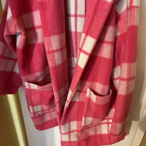 Pink Plaid Coat with White Accents - Picture 5 of 7